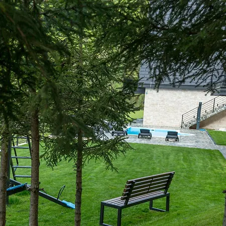 Rajske & * バイナ・バシュタ