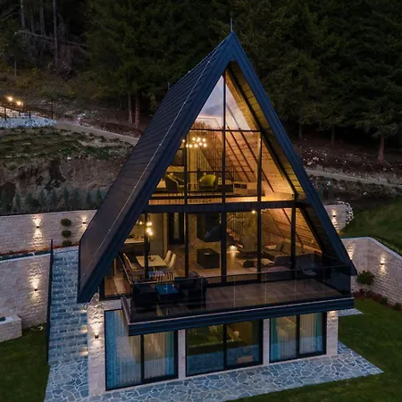 ヴィラ Rajske & バイナ・バシュタ